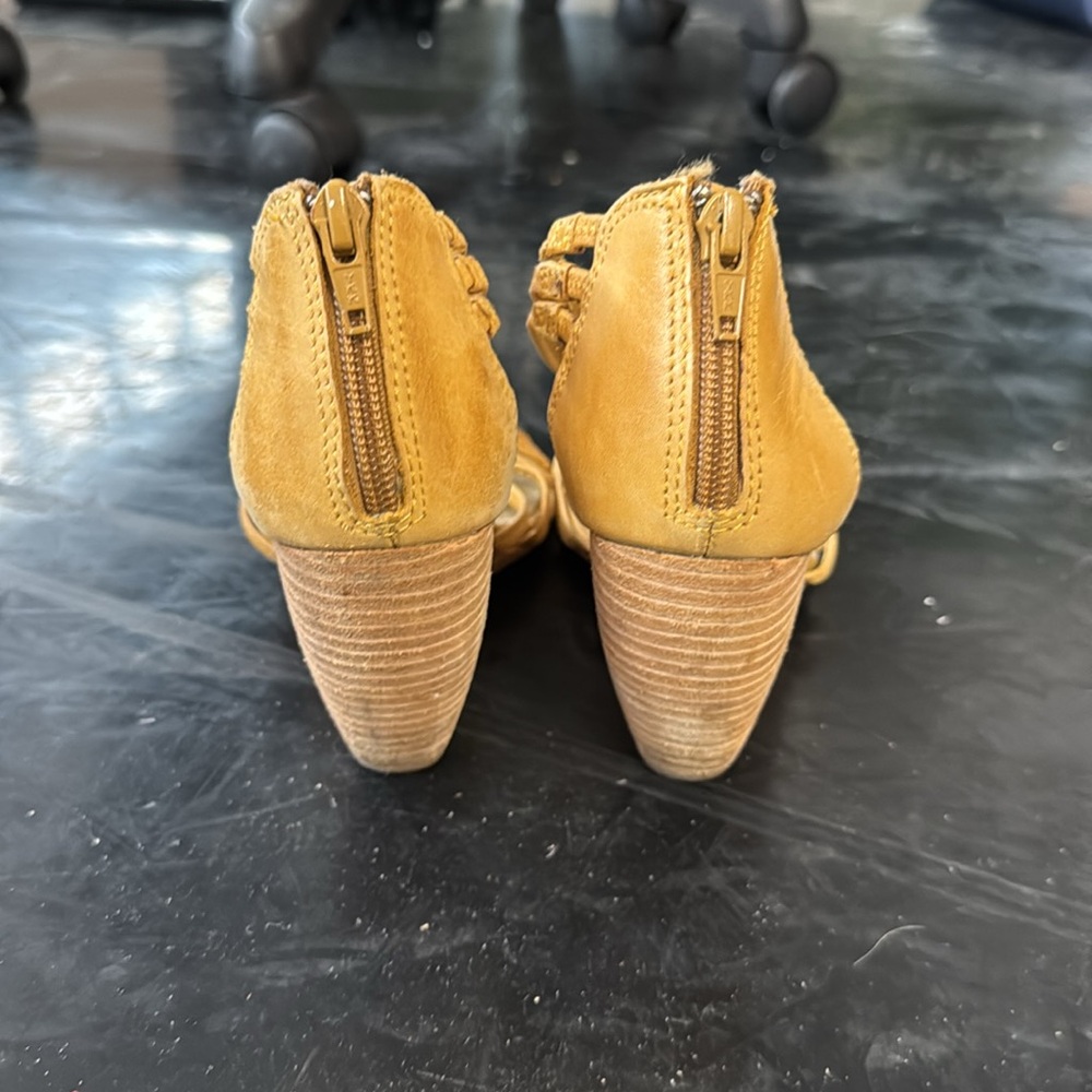 Seychelles vintage yellow wedge - Picture 3 of 9